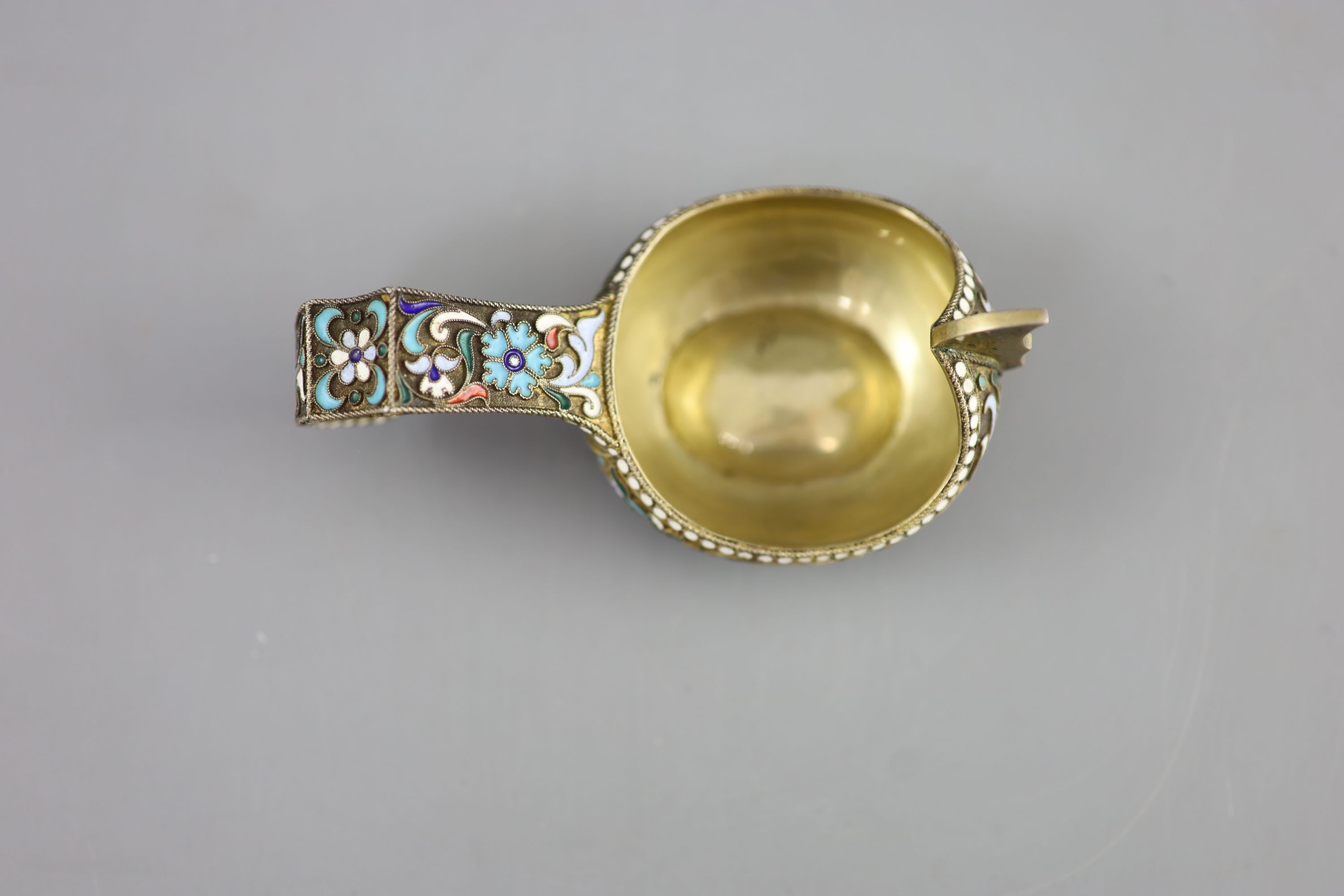 An early 20th century Russian 84 zolotnik silver and cloisonne enamel kovsh